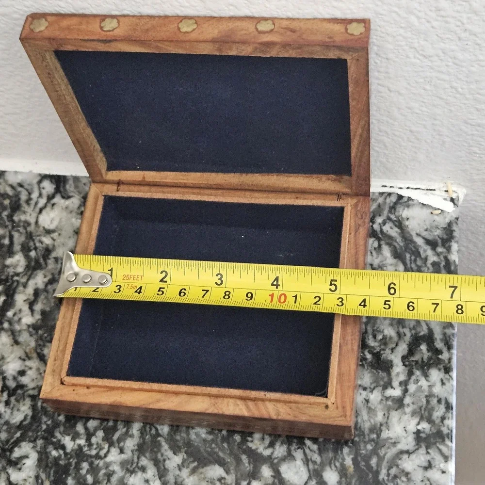 Vintage Indian Hand Painted Miniature Portrait‎ Wood Jewelry Box Brass Inlay 5x4